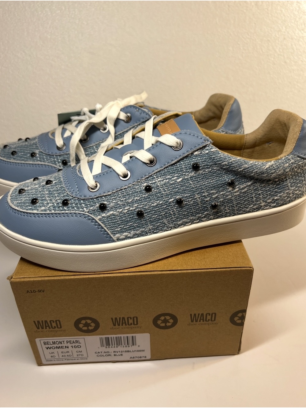NWT Revitalign Belmont Pearl Blue Tweed Sneakers Women’s 10D Wide Orthotic